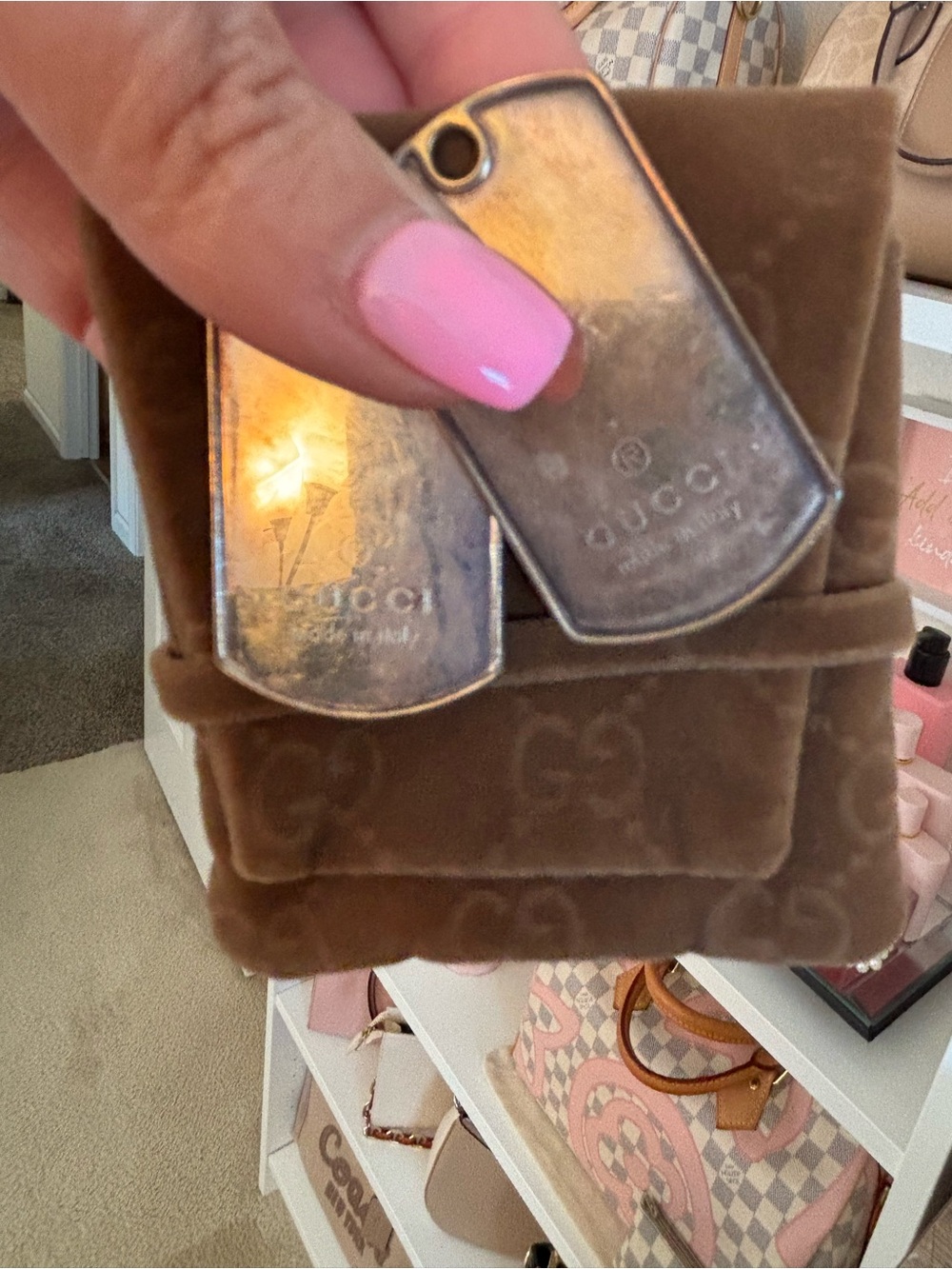 Vintage authentic Gucci Velvet Pouch with Dog Tags - - Picture 3 of 5